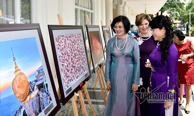 ASEAN Golden Festival opens in Hanoi