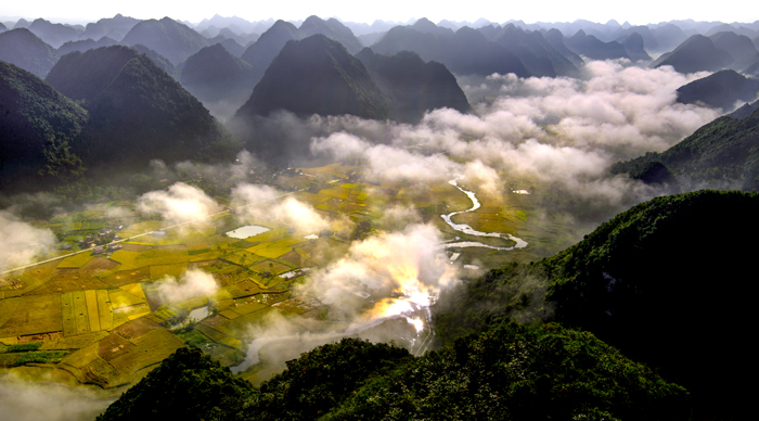 Photo exhibition “ASEAN Peoples and Countries” in Hanoi