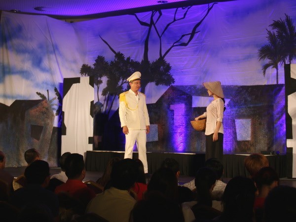 Vietnam’s drama theatre troupe performs in Czech Republic