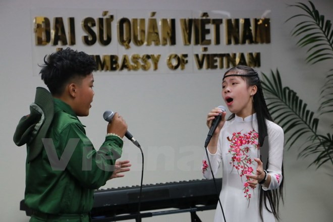 Vietnamese culture promoted in New Zealand through talented children