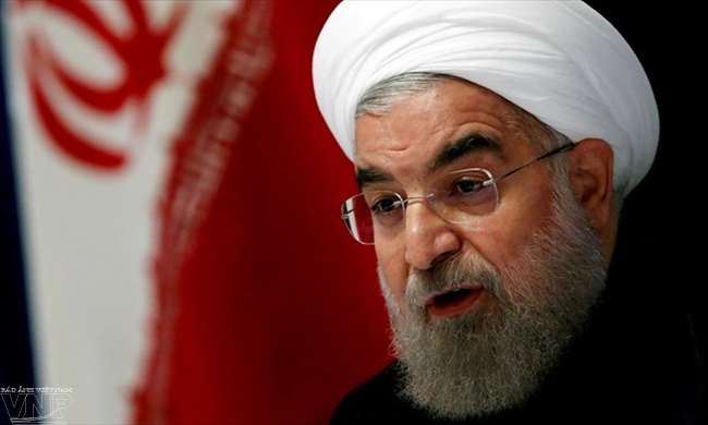 Iran’s Hassan Rouhani sworn in for second term