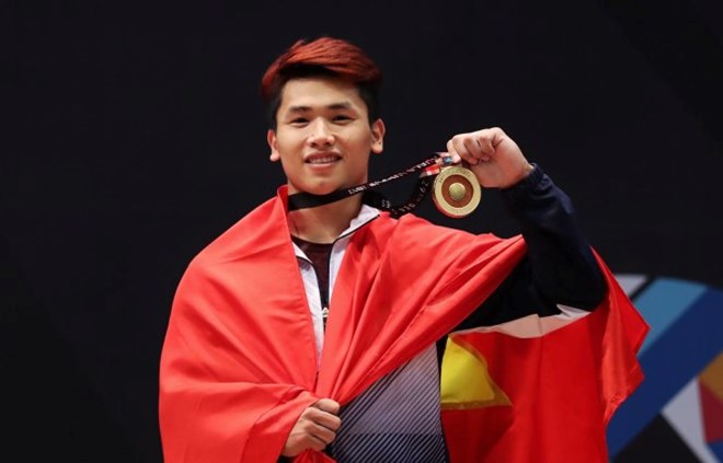 SEA Games 2017 weightlifter Vinh wins gold, breaks 2 records