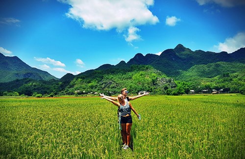 Mai Chau - Natural beauty and unique cultural characteristics