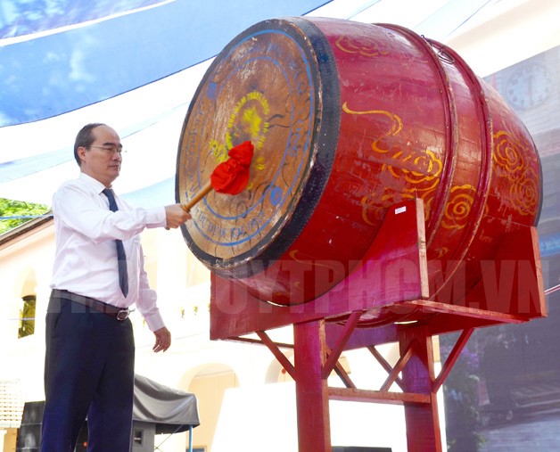 Ho Chi Minh city Pupils eagerly start new school year