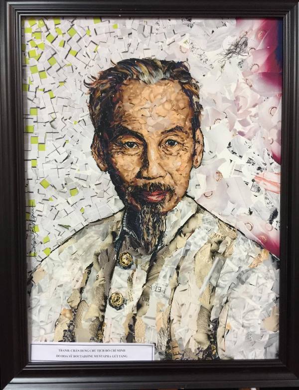 Ho Chi Minh Museum receives valuable items
