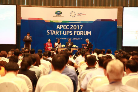 Over 300 delegates attend APEC 2017 Start-ups Forum