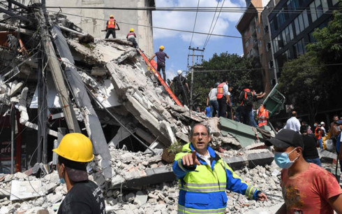 Strong earthquake in Mexico kills more than 200 people