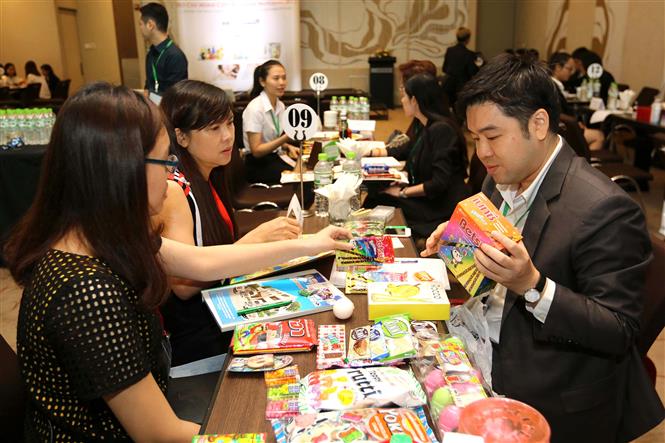 Vietnam - Thailand trade to hit USD20 billion in 2020