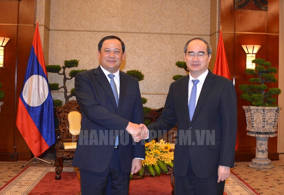 Ho Chi Minh city to do its utmost to assist Lao localities
