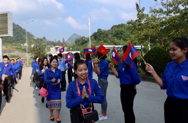Program following Vietnamese and Lao leaders’ footsteps 2017