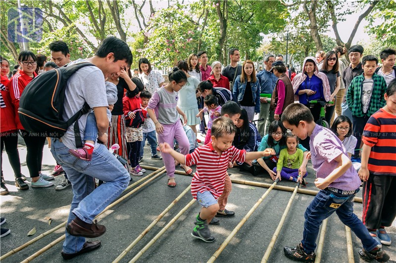 Photo exhibition on Hanoi streets