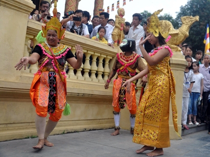 Activities at the Vietnam National Village for Ethnic Culture and Tourism in October