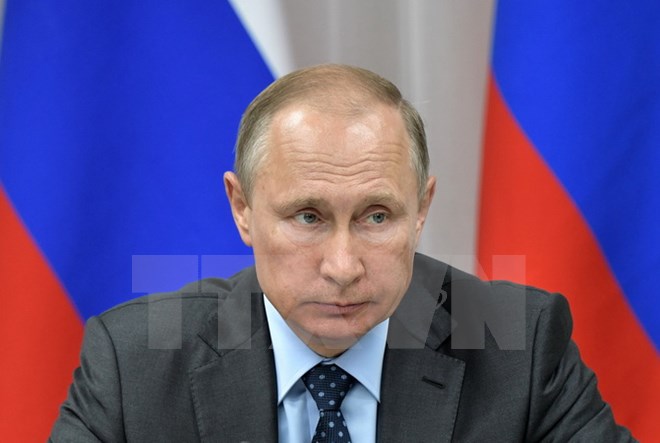 President Putin begins visit to Turkmenistan