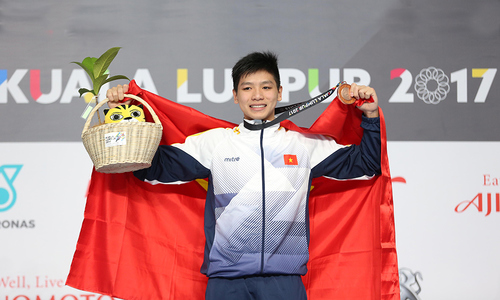 SEA Age Group Swimming Championship 15-year-old boy pocketed 14 golds for Vietnam