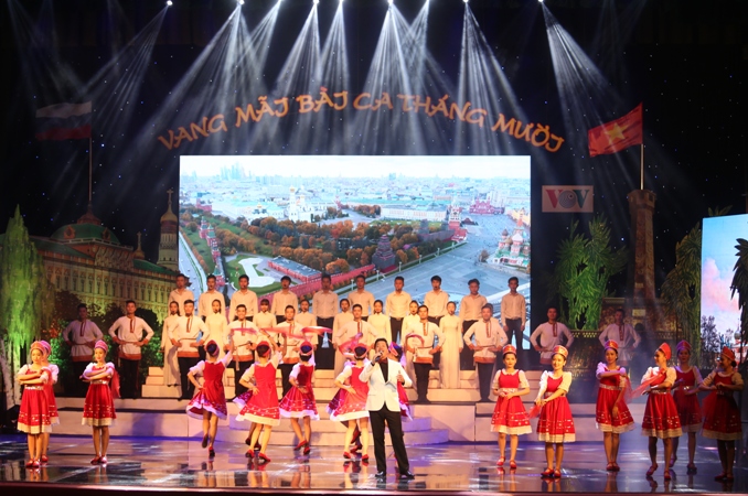Activities to mark 100th anniversary of Russian October Revolution in HCM City