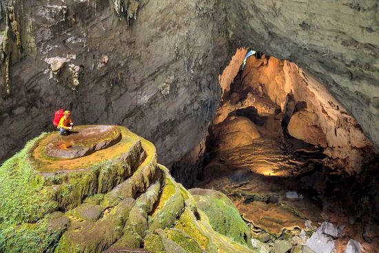 A maximum of 900 tourists to explore Son Doong in 2018