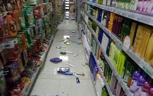 Consecutive earthquakes hit China