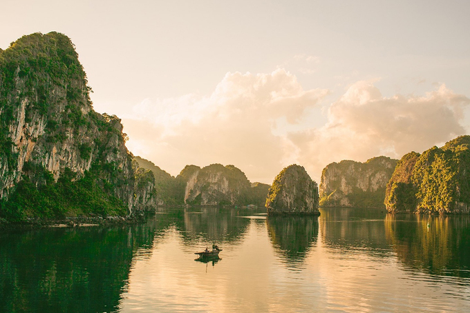 Vietnamese destinations appraised by foreign press in 2017