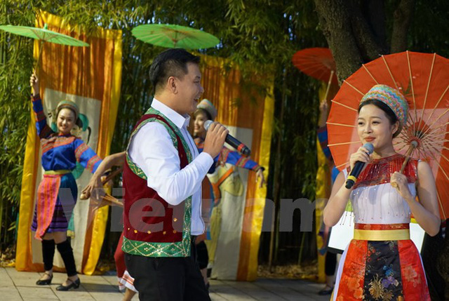 Art exchange program held in Australia