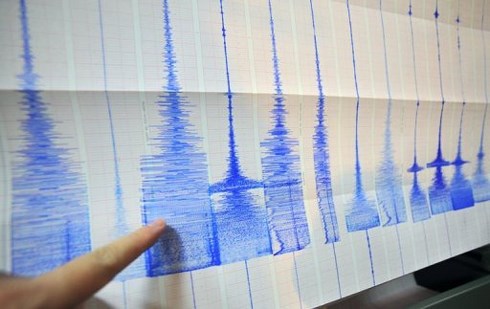Magnitude 6 earthquake hits Ecuador coast