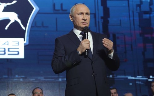 Vladimir Putin to run again for President