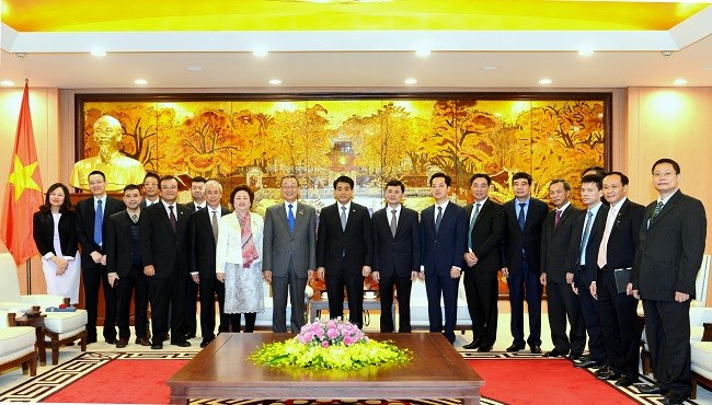 Hanoi starts building smart city