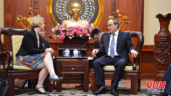 Secretary of Ho Chi Minh city Party Committee receives New Zealand Ambassador