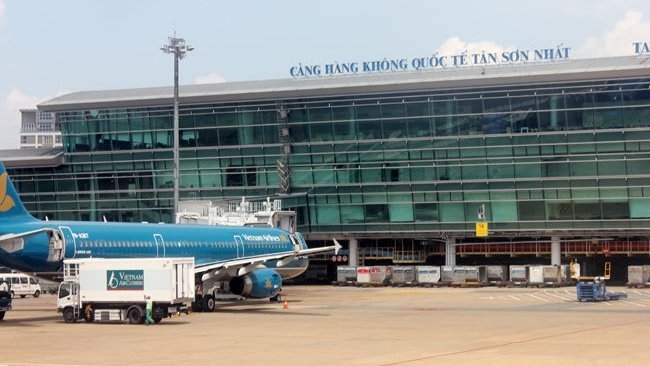 Tan Son Nhat Airport expansion must be completed within 1-2 years