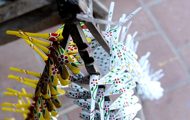 Commune famous for hand-made bamboo dragonflies