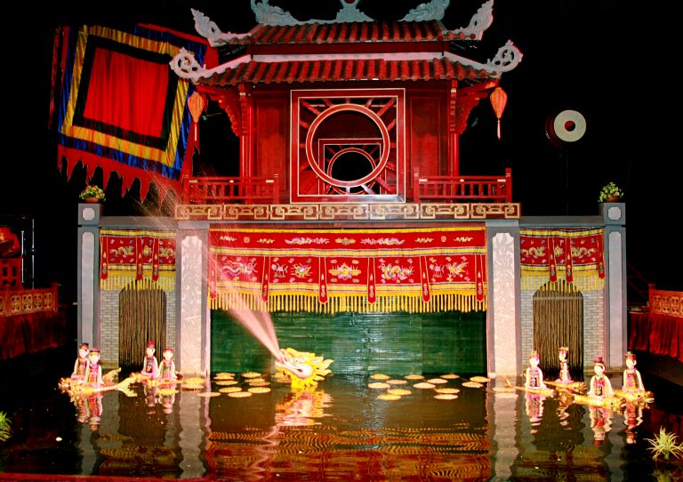 Vietnam water puppetry broadcast on US National Geographic Channel