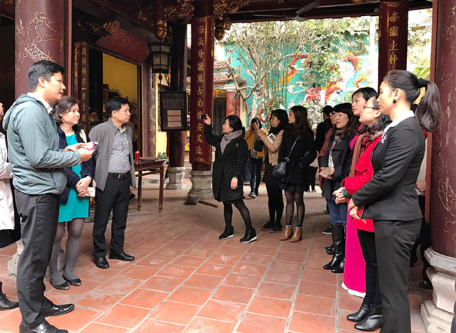 Tour highlights museums, theatres and relics in Hanoi