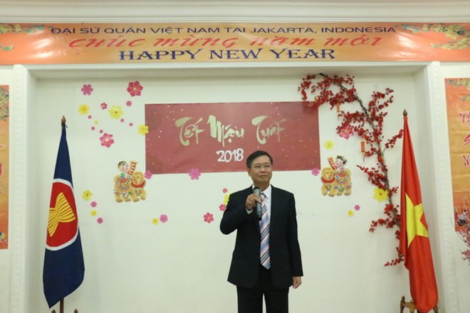 Overseas Vietnamese in Indonesia welcome Lunar New Year of Dog