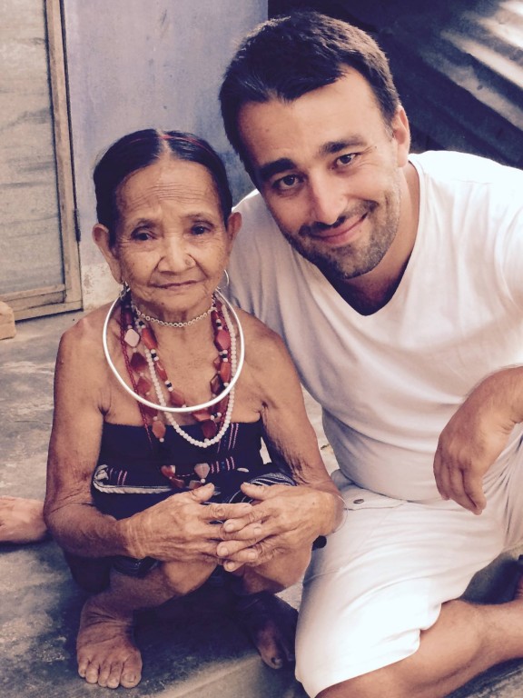 French photographer to build museum for Co Tu ethnic group