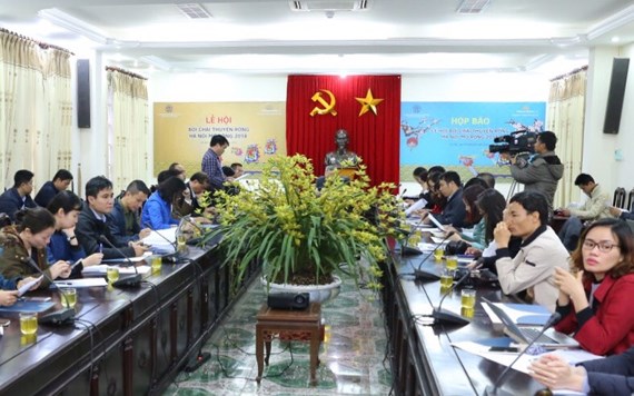 400 athletes to compete at Hanoi Dragon Boat Racing Festival