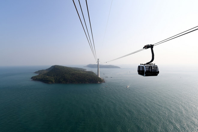 Kien Giang province launches world’s longest cable car route