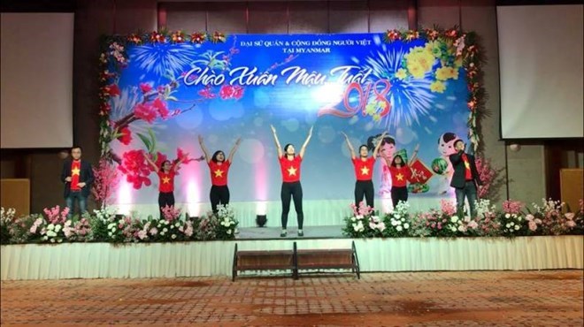 Vietnamese embassies celebrate Lunar New Year