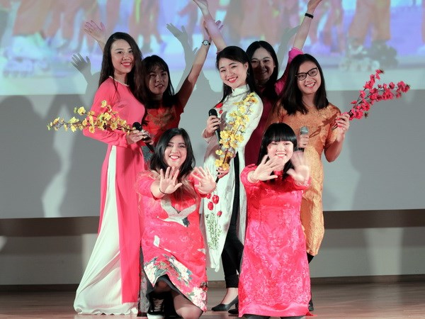 Foreign students in Moscow enjoy Vietnam’s traditional Lunar New Year Festival