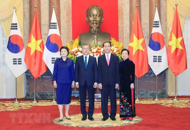 RoK President Moon Jae-in wraps up State visit to Vietnam