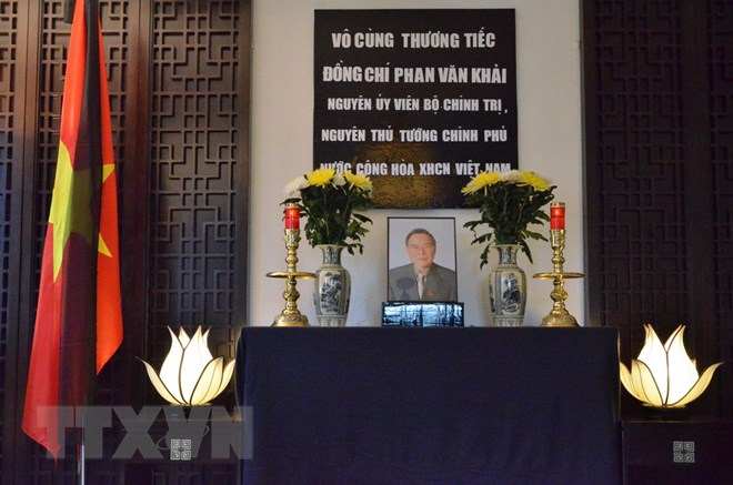 Ceremonies held abroad to commemorate former PM Phan Van Khai