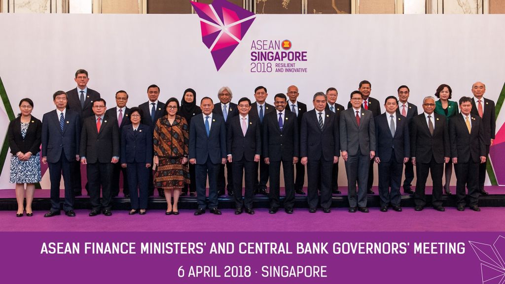 ADB President Affirms Support for Infrastructure Investment, Financial Inclusion at ASEAN Meeting