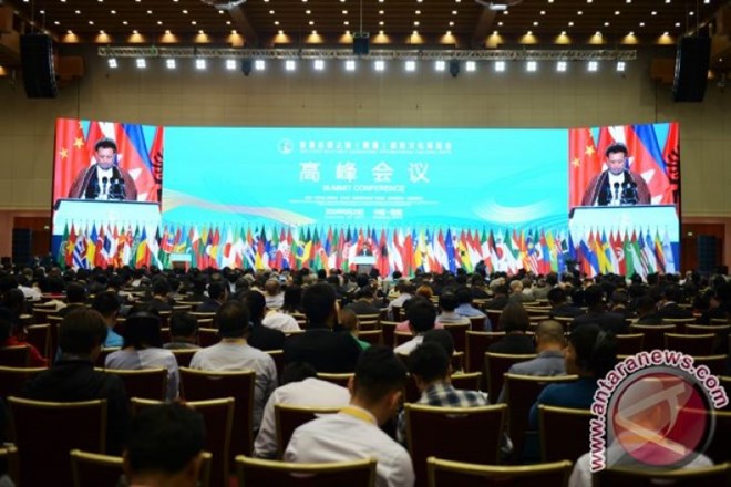 Indonesia, China sign economic deals worth over USD23 billion