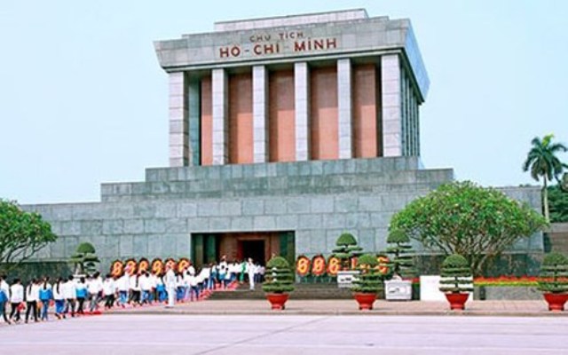 Adjust time for regular restoration of President Ho Chi Minh’s Mausoleum