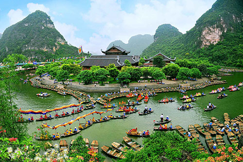 Diverse activities to mark the 1050th anniversary of Dai Co Viet state