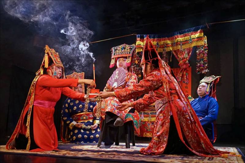 Then singing performance in Hanoi