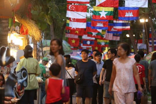 Culture and Trade Exchange Program among ASEAN members in Ho Chi Minh city