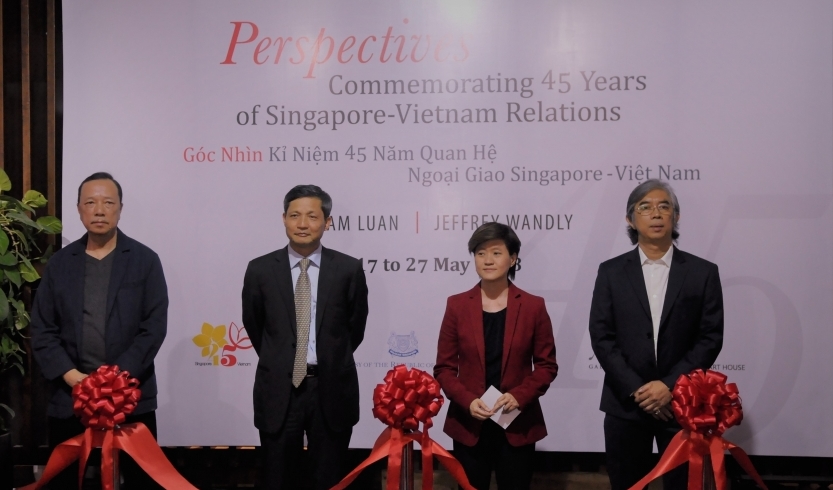 Exhibition to commemorate 45 years of Singapore - Vietnam relations