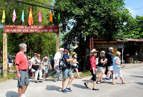 More than 5 5 million foreigners arrive in Vietnam in Jan-Apr