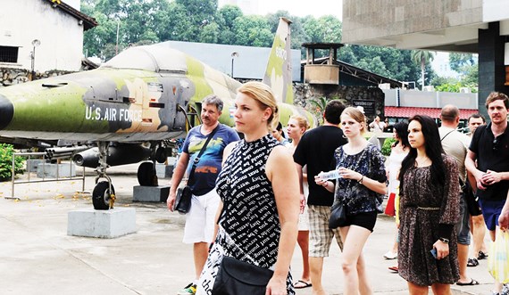 Over 2 6 million foreigners visit Ho Chi Minh city in four months