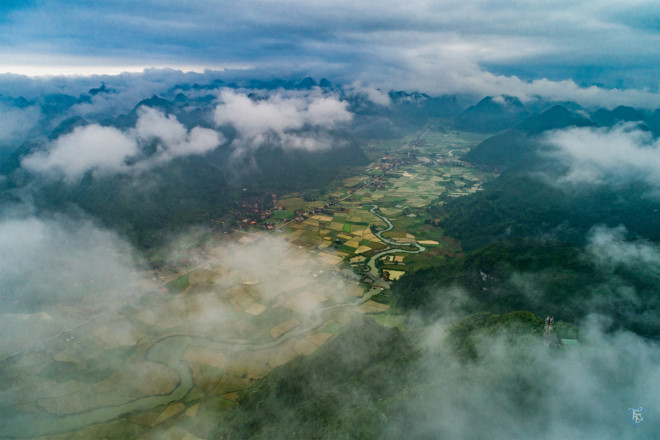 Bac Son valley in poured water season