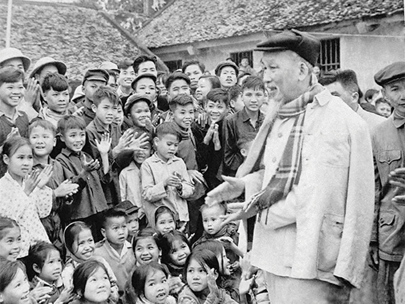 Following Uncle Ho s teachings - striving to build Bac Ninh province into a centrally-run city